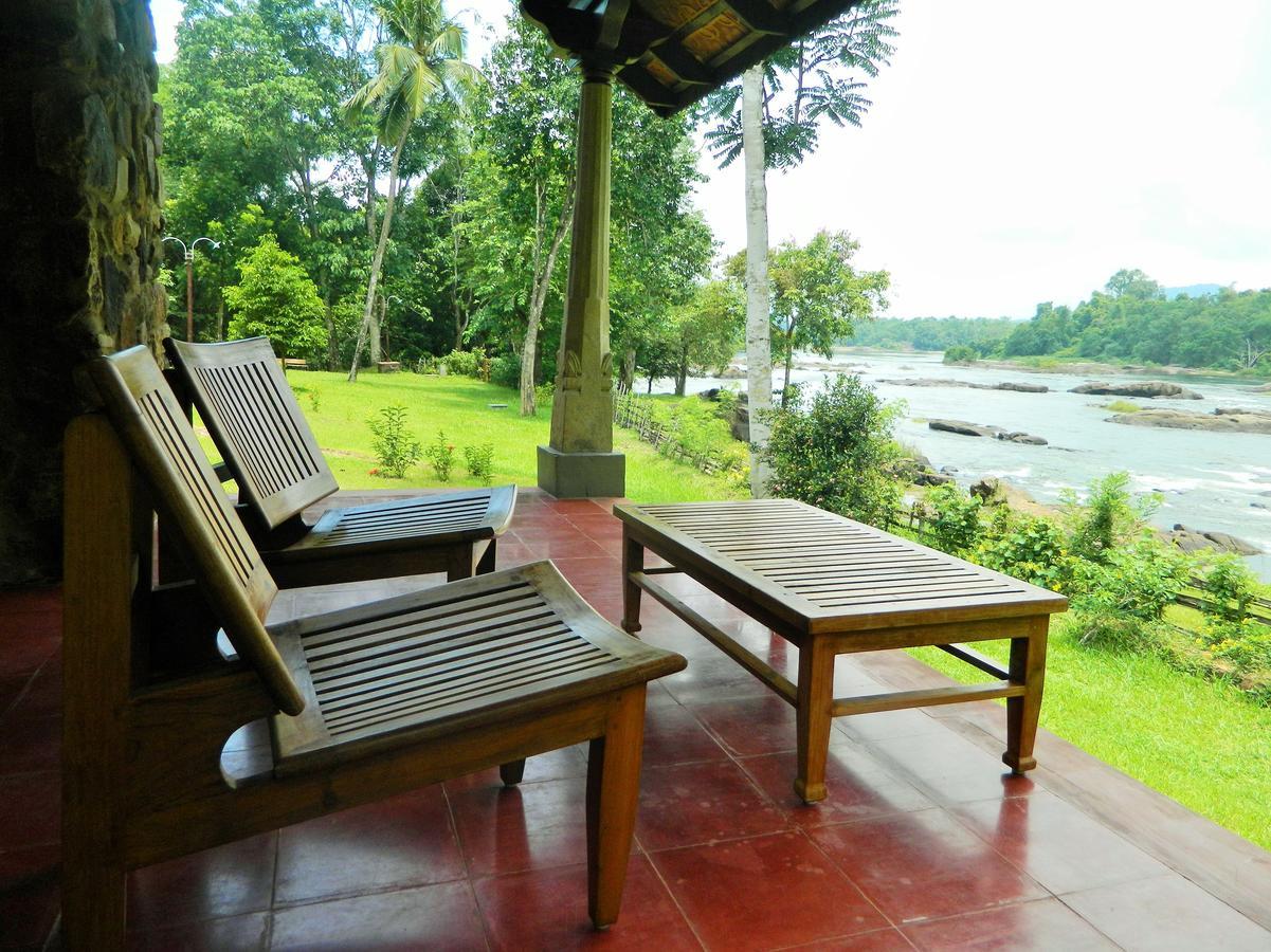 Quiet By The River- Cgh Earth Thodakayam Kültér fotó