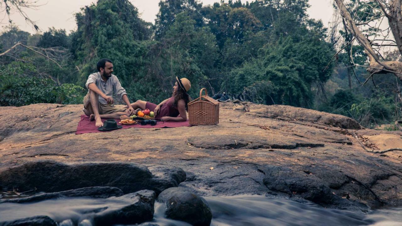 Quiet By The River- Cgh Earth Thodakayam Kültér fotó